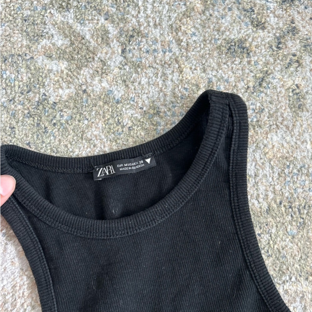 Zara basic tank - Picture 2 of 3